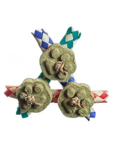 Colorful finger trap toy stuffed with compressed timothy hay discs, perfect for nibbling and chewing fun, measuring 5x5 inches.