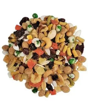 Vibrant mix of fortified pellets, nuts, dried fruits, veggies, and herbs in the 5lb Ultimate Blend for birds like Conures to Macaws.