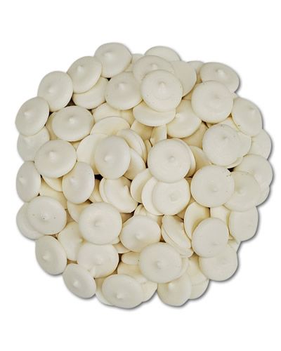 Delicious yogurt wafers in bulk, perfect as a bird treat or training reward, displayed in a tempting pile per pound.
