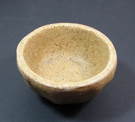 Durable resin replacement bowl for A&E Java Trees, sized 4.5 inches in diameter and 2.25 inches high, in a sturdy design.