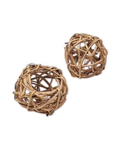 Natural 6cm vine cup bird toy part, ideal for stuffing with treats, featuring a woven, earthy texture for pet play.