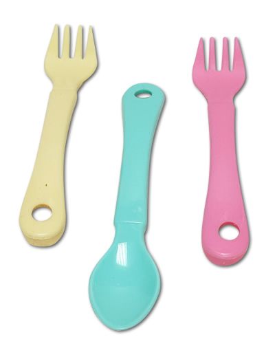 Colorful plastic utensil toy part for birds, measuring 5.25 inches long and 1 inch high, with a fun, engaging design.