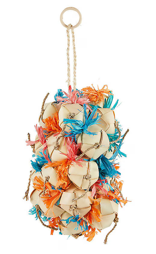 Crunchy Grapes bird toy from Happy Beaks, featuring woven palm balls with paper stuffing, perfect for small to medium birds.